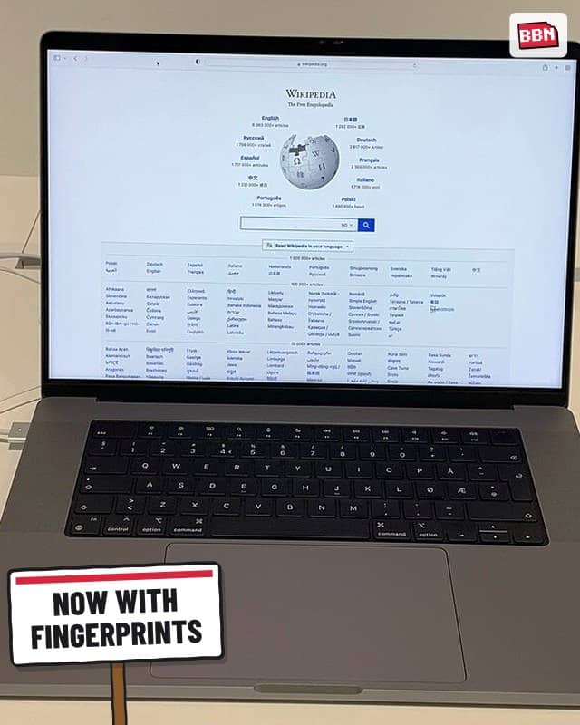 Photo: MacBook Pro