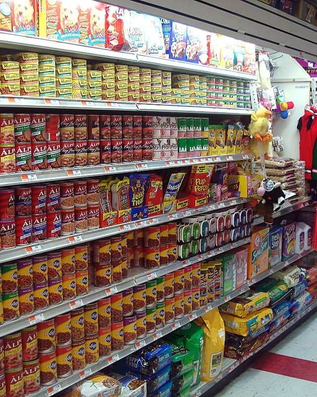 Photo: Pet food