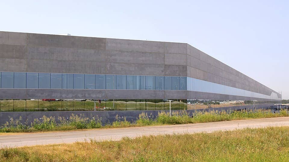 Photo: Tesla, Inc.